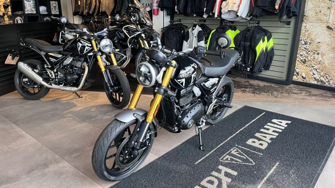 01 Triumph Speed 400