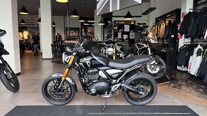 04 Triumph Speed 400