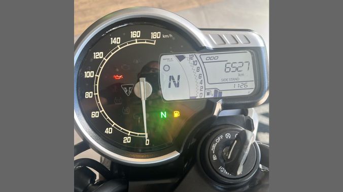 05 Triumph Speed 400 – 2025