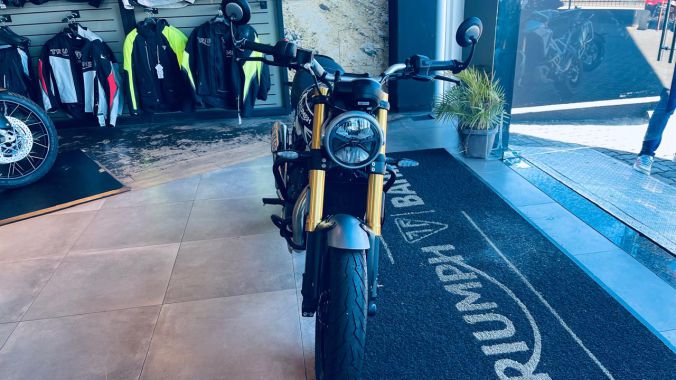 04 Triumph Speed 400 – 2026