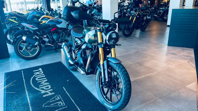 05 Triumph Scrambler 400 – 2025