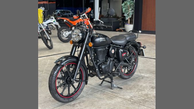 06 Royal Enfield Classic 350 - 2024 2025