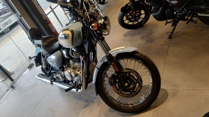 04 Royal Enfield Classic 350 - 2025 2026