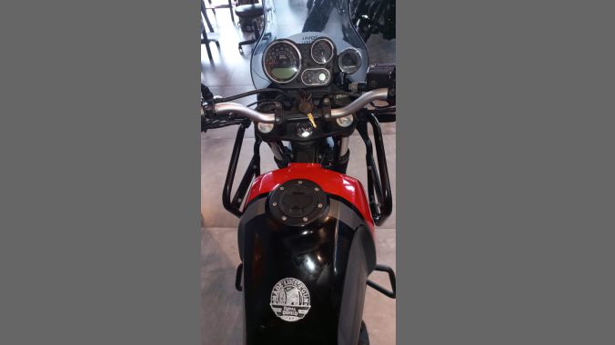 01 Royal Enfield Himalayan 411