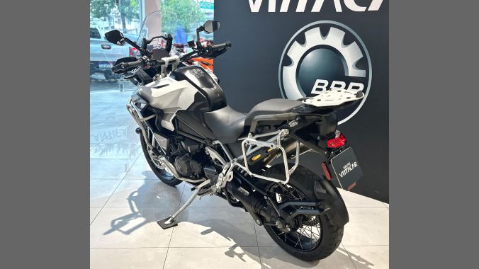 02 Triumph Tiger 1200