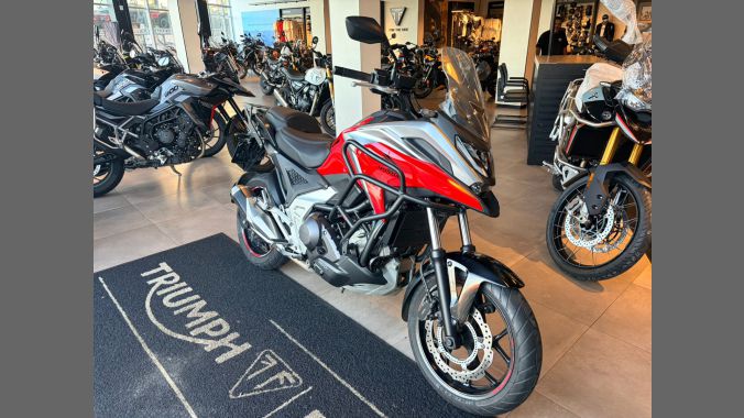 03 Honda NC 750X DCT