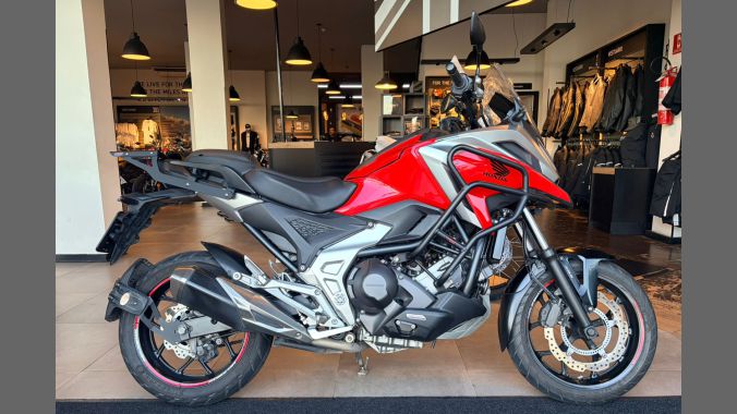 04 Honda NC 750X DCT