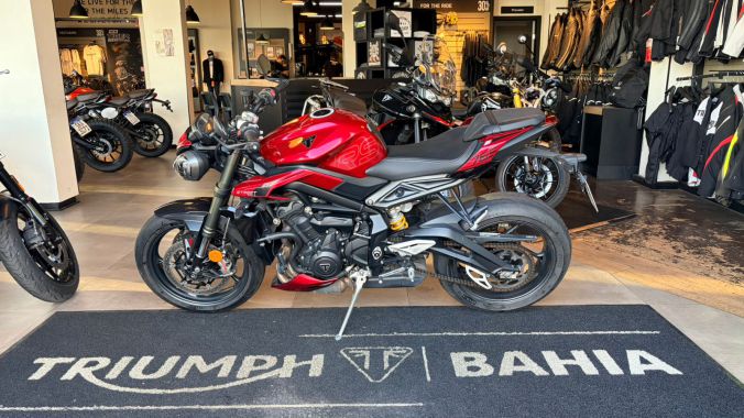 02 Street Triple 765 RS - 2023