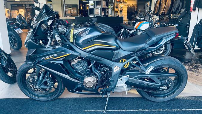 04 Honda CBR 650R - 2023