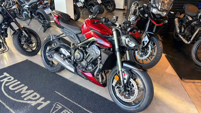 04 Street Triple 765 RS - 2023