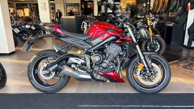05 Street Triple 765 RS - 2023