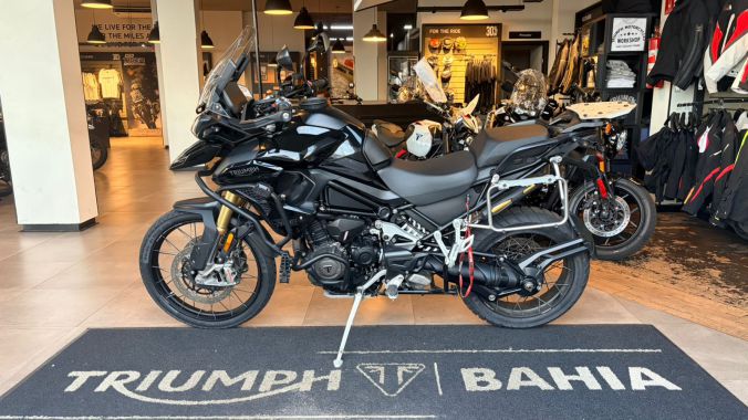 03 Triumph Tiger 1200 Black Edition - 2024