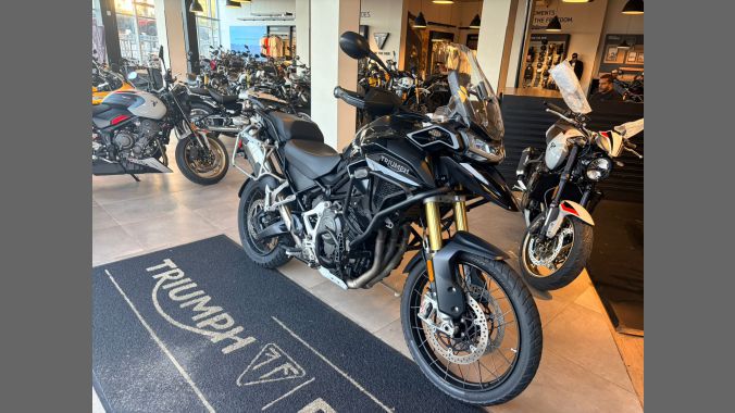 04 Triumph Tiger 1200 Black Edition - 2024