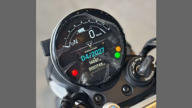 01 Triumph Speed Twin 900 – 2025 2026