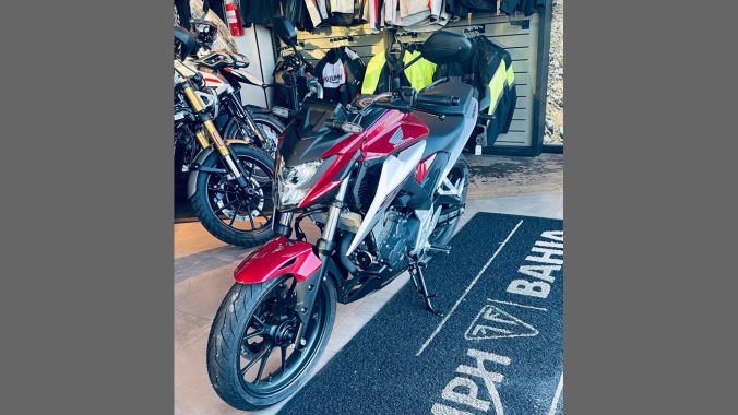 02 Honda CB 300F Twister - 2026