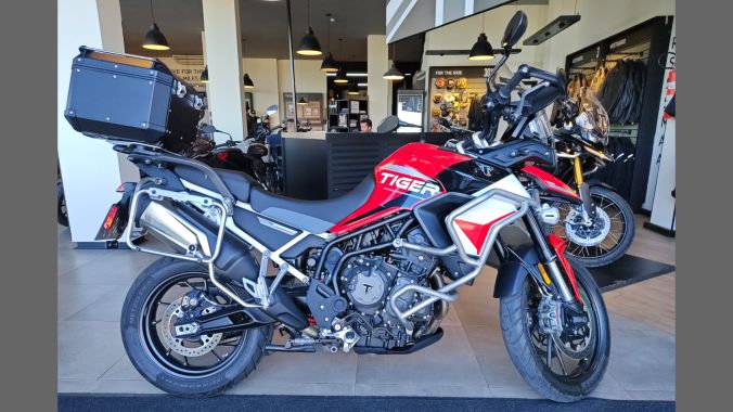 02 Triumph Tiger 900 GT Aragon - 2023 2024